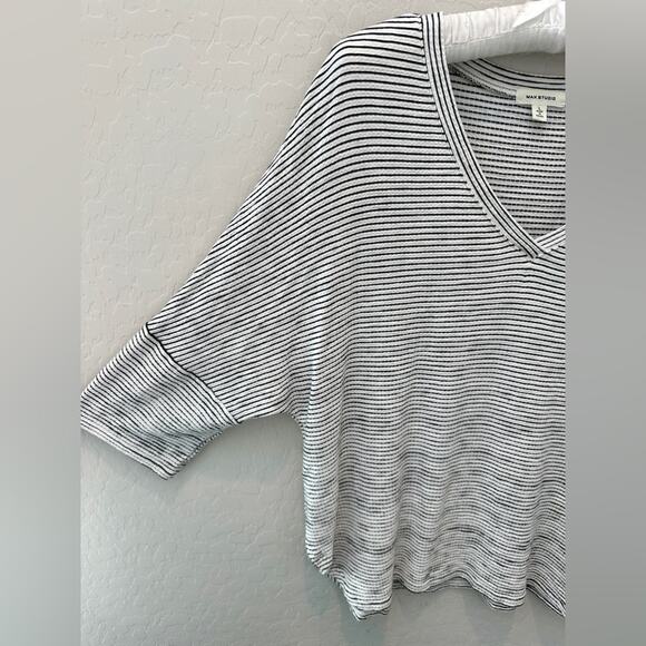 MAX STUDIO | Black White Striped V-Neck Dolman Sleeve Top | Size Large - Picture 3 of 7